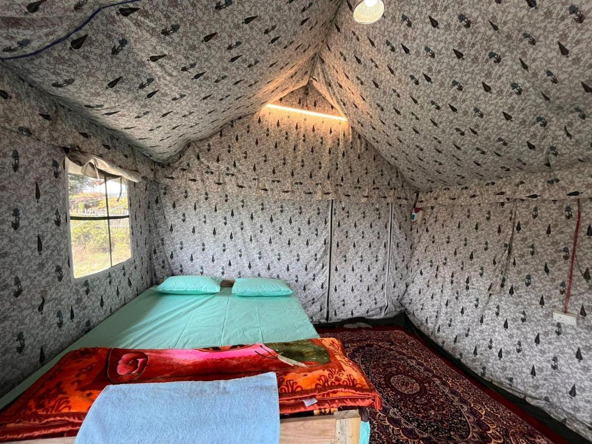 Camp Iaiwan Hotel Черапунджи Екстериор снимка